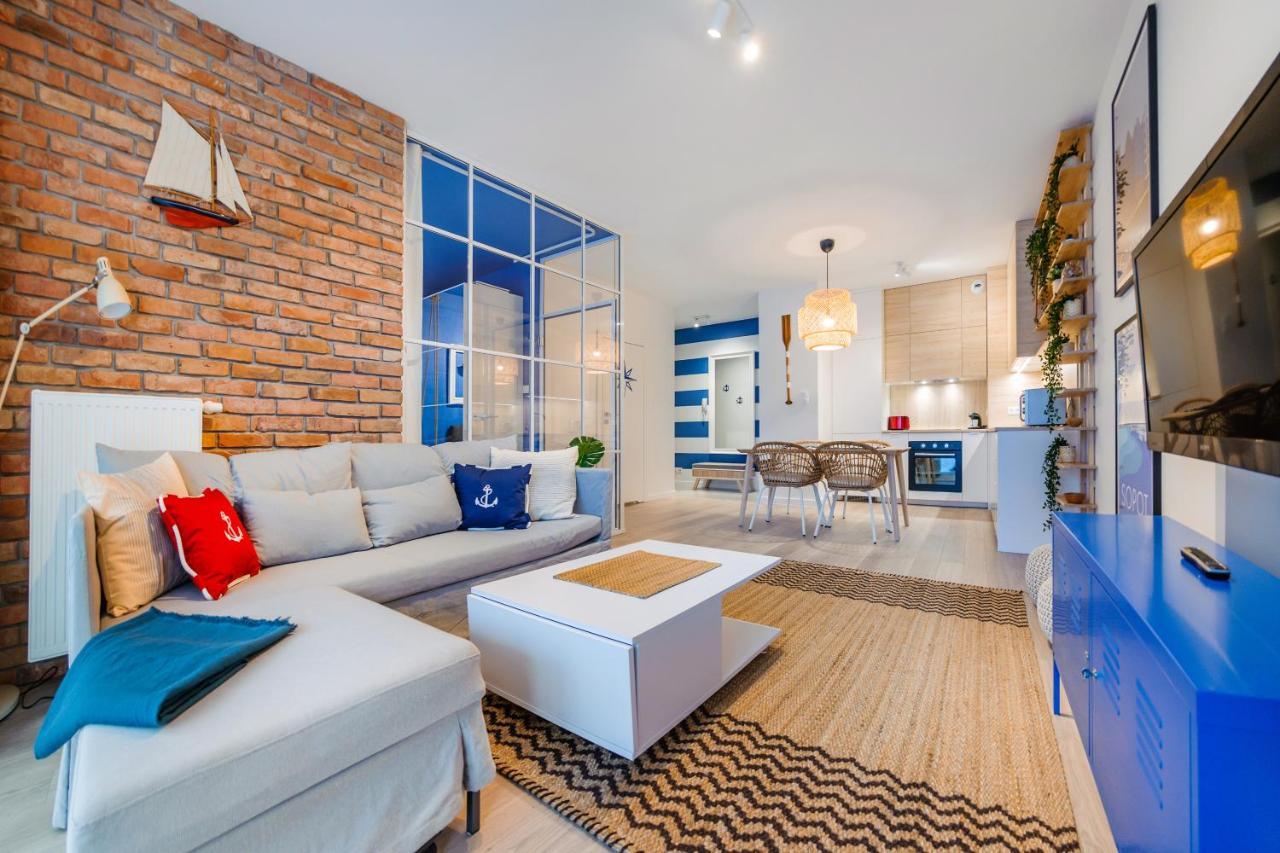 Apartamenty Sun & Snow Riverfront Gdansk Exterior foto