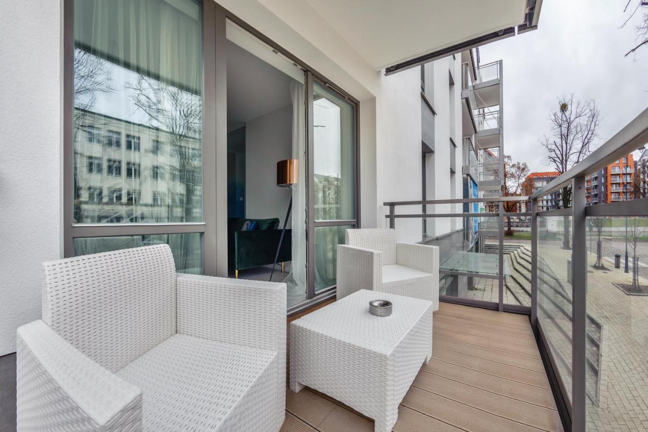 Apartamenty Sun & Snow Riverfront Gdansk Exterior foto